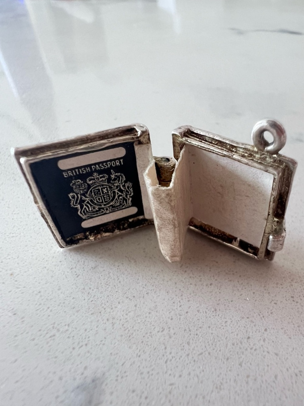 Rare Vintage Sterling Silver “British Passport” Charm Pendant–Crown Detail,Opens